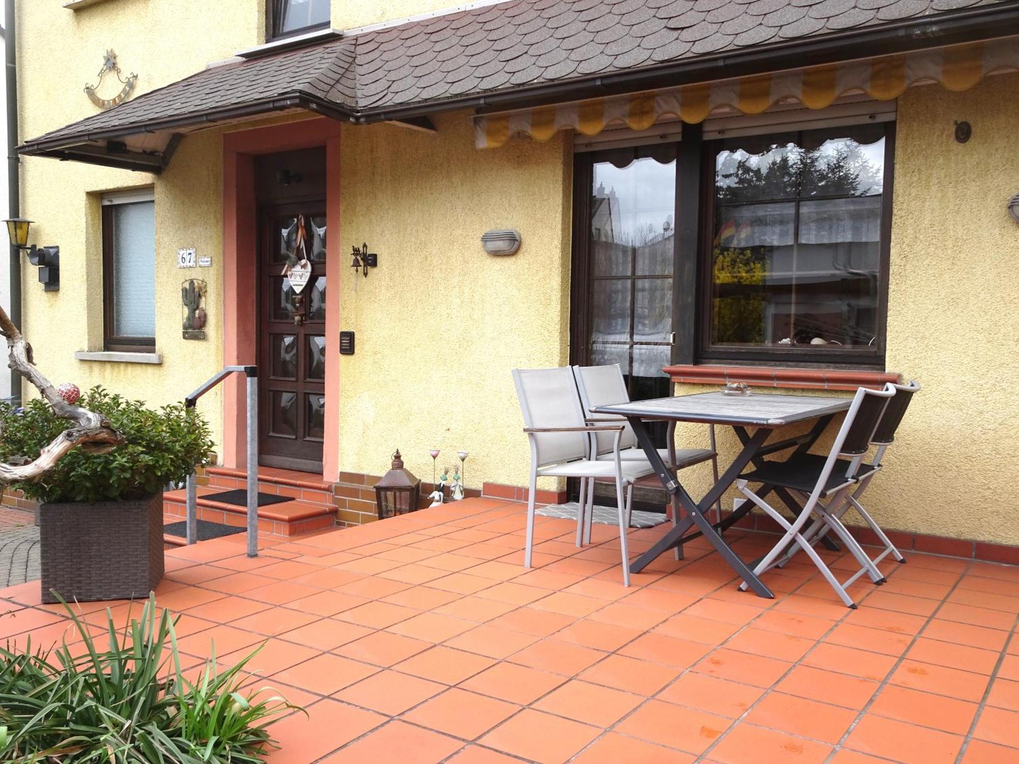 Landhausstil Trifft Moderne Muhlheim am Main Exteriör bild
